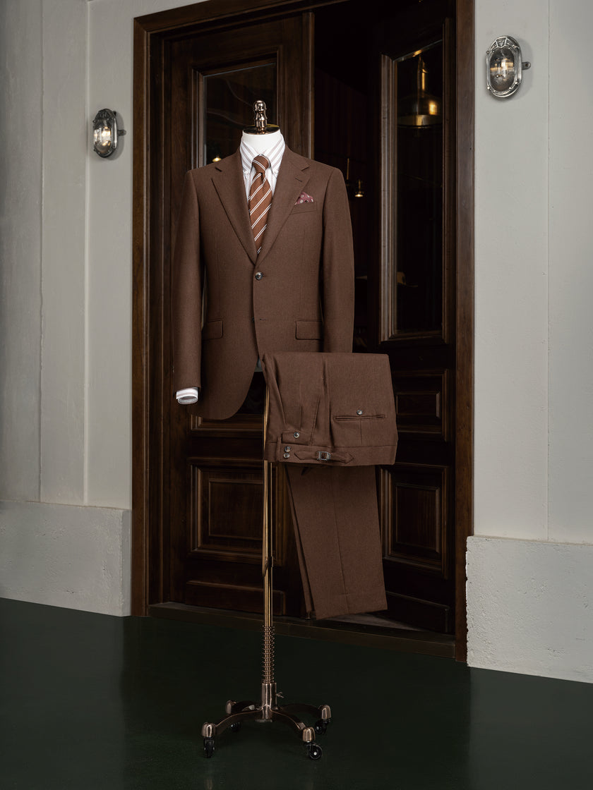 Rich Brown Suit - POLLHEIM
